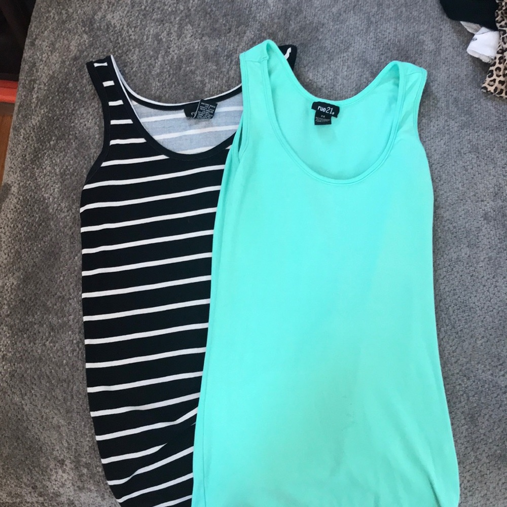 2 tank tops